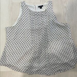 Ann Taylor Black and White Geometric Blouse